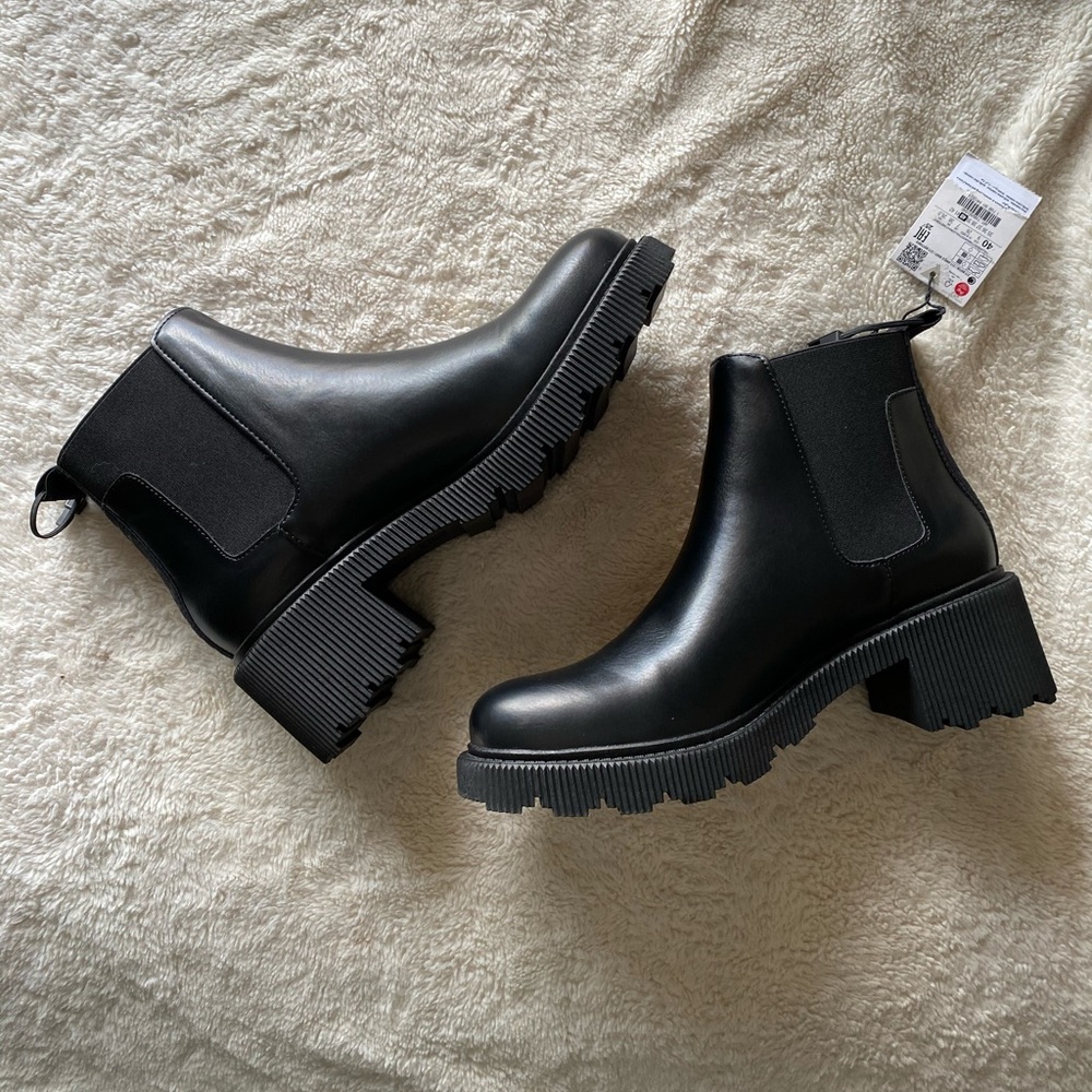 ZARA Ankle Lug Sole Boots